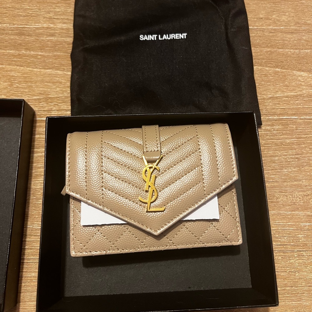 Authentic!!! SMALL WALLET IN GRAIN DE POUDRE EMBOSSED LEATHER. YSL; Brand New!